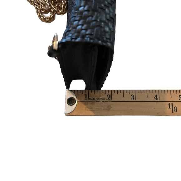 NWOT Lucky Bees Vegan Leather Crossbody (perfect for Prom or Wedding) - Picture 12 of 14